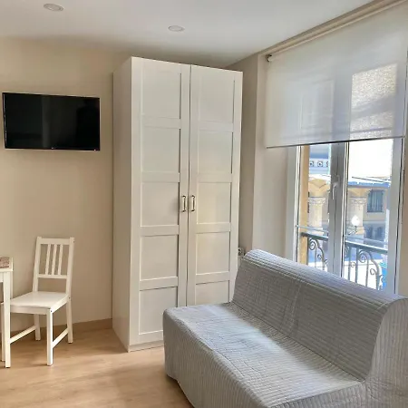 Apartahotel Muelle De Gijón