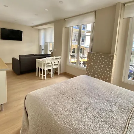 Hotel apartamentowy Muelle De 4*